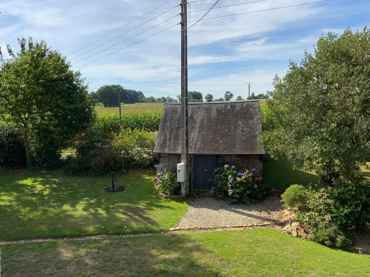 Welcoming And Peaceful Bed And Breakfast Fougerolles-du-Plessis Buitenkant foto